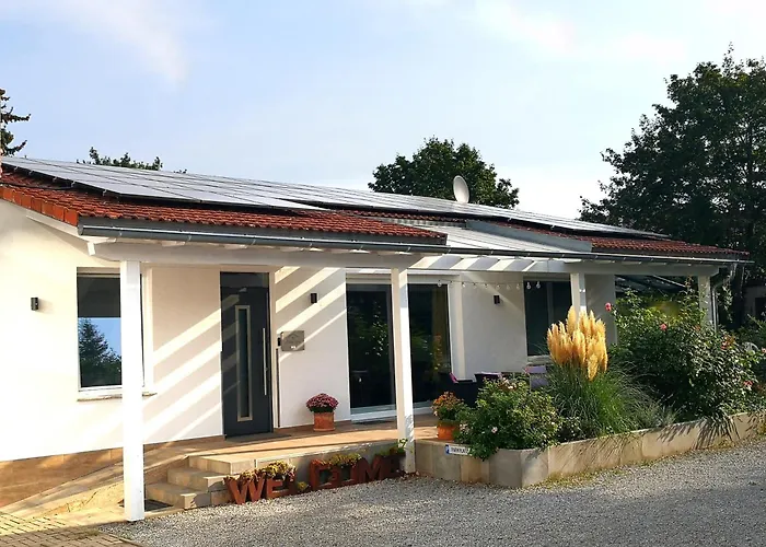 Auszeit Erfurt - Stilvoller Bungalow Mit Parkplatz - Zentrumsnah