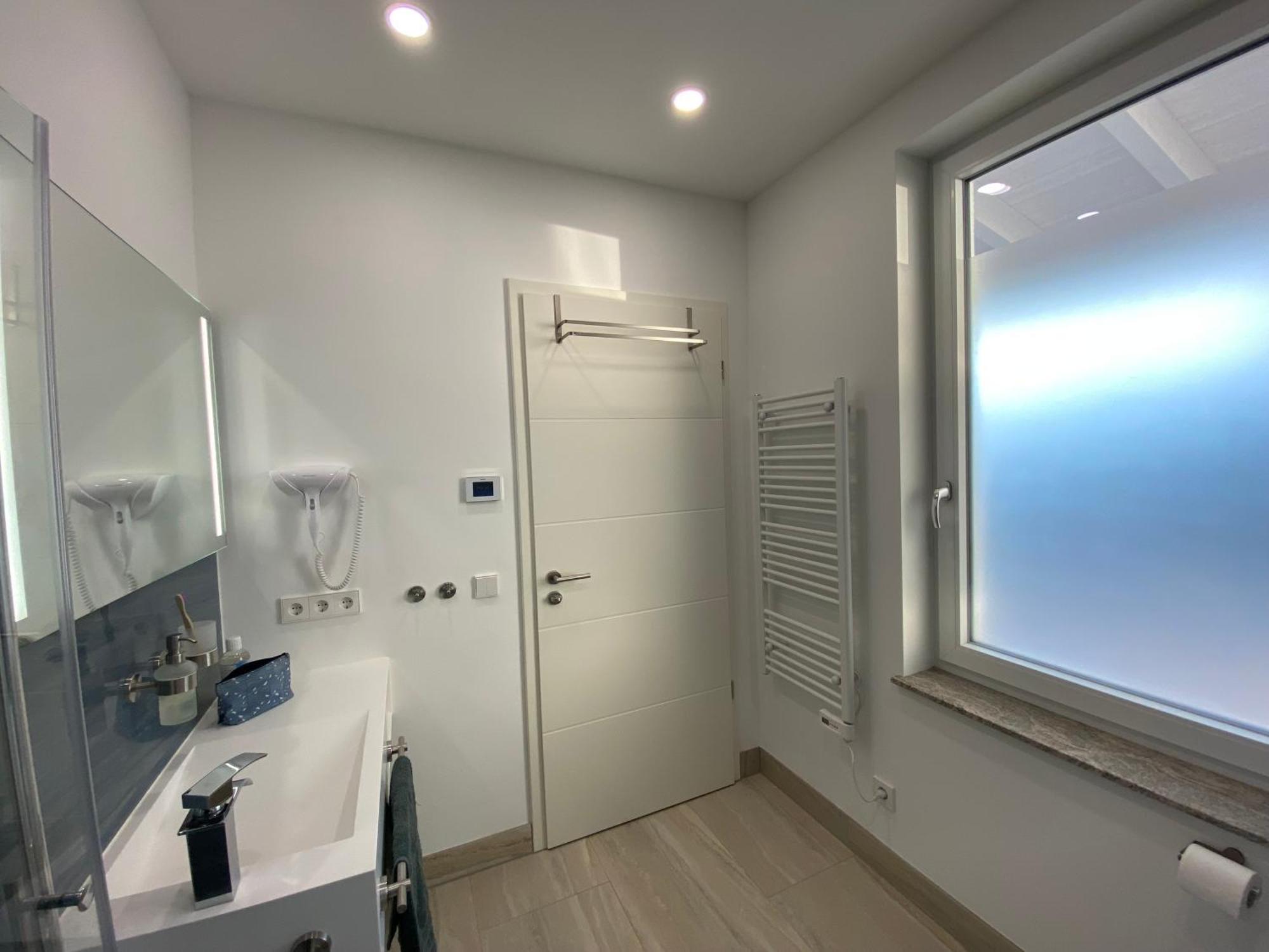 Auszeit - Stilvoller Mit Parkplatz - Zentrumsnah Ferienhaus *